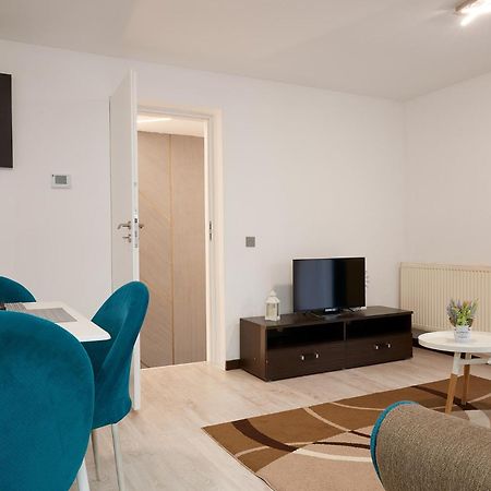 Giovi Central Apartment Kluż-Napoka Zewnętrze zdjęcie